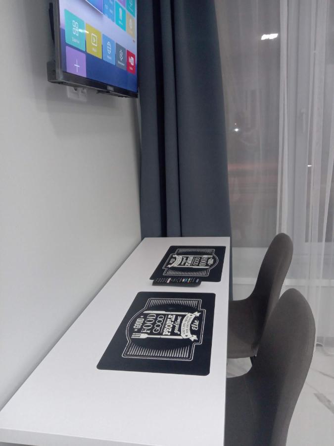 39 Apart Hotel Lviv Luaran gambar