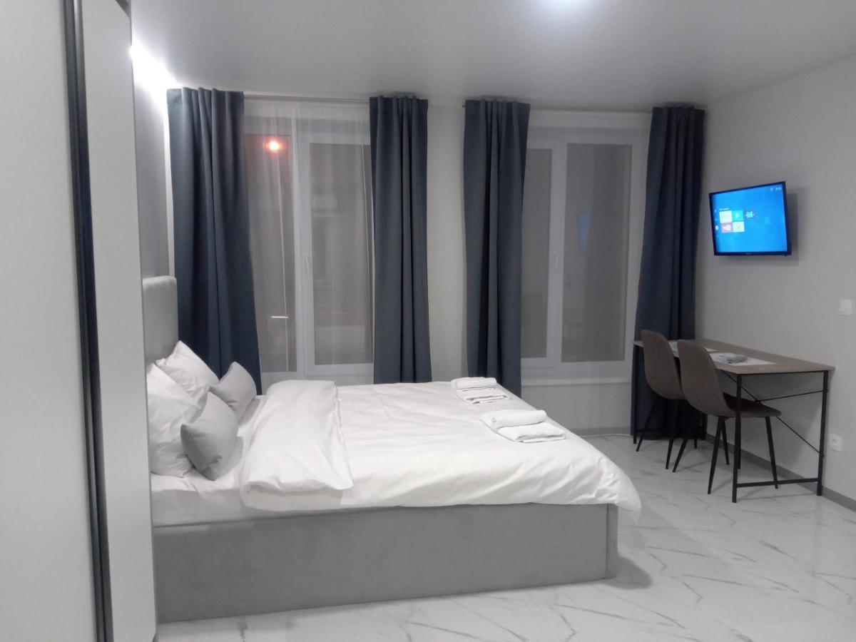 39 Apart Hotel Lviv Luaran gambar